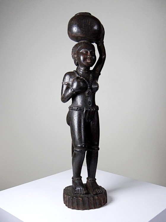 Image 1 of Statuetta africana vintage in legno intagliato, Africa occidentale, XX secolo