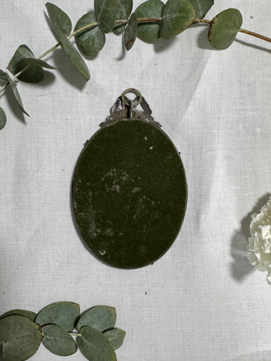 Image 1 of Vintage zilveren medaillon voor meisjes