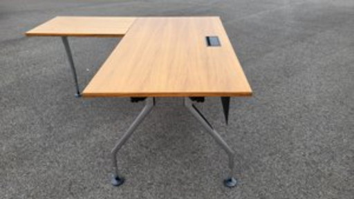 Bureau "Nomos" de Norman Foster par Vitra