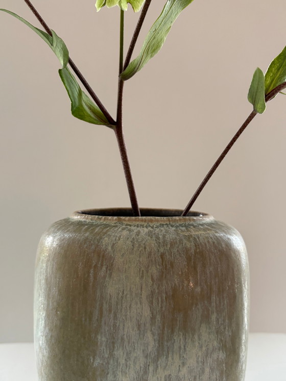 Vase en céramique vintage – Ceramic, Mid Century Modern (photo 2 of 5)