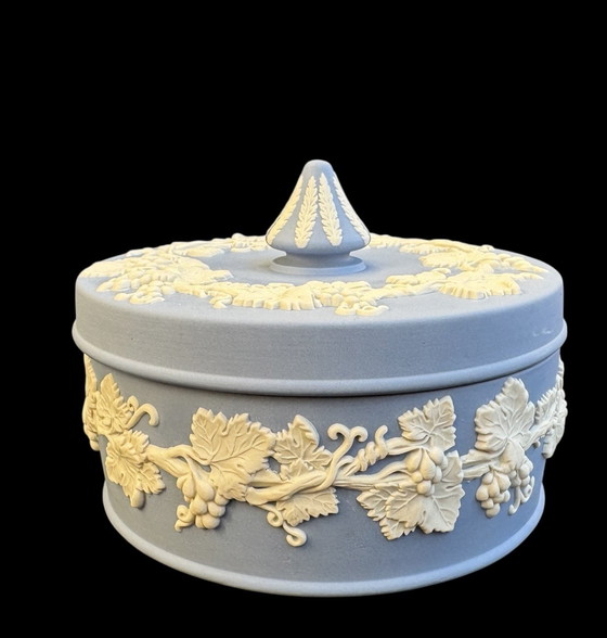 Image 1 of Bellissimo portagioie in porcellana di Wedgwood