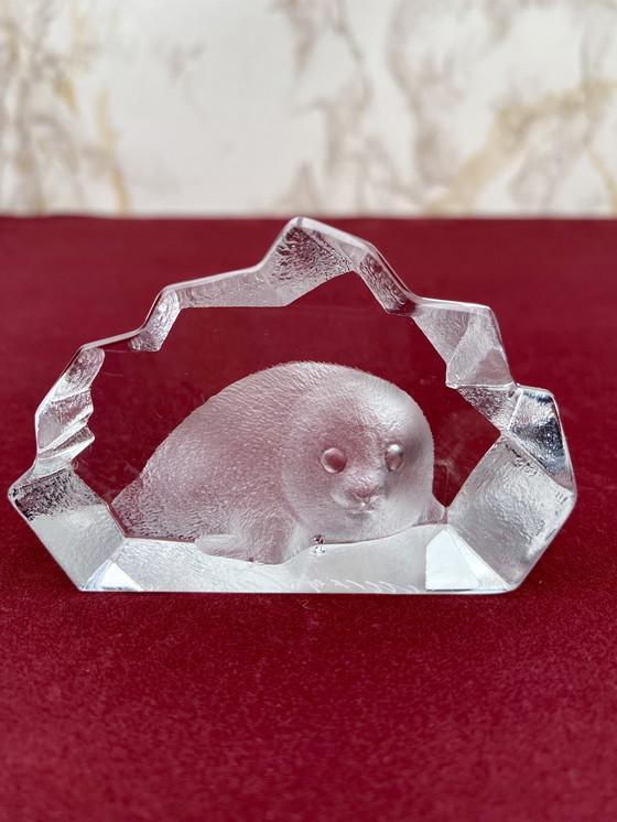 Image 1 of Swedish Mats Jonasson Lead Crystal Baby Seal Sculpture / Small Paperweight With A Signature / Vintage Art & Collectibles 