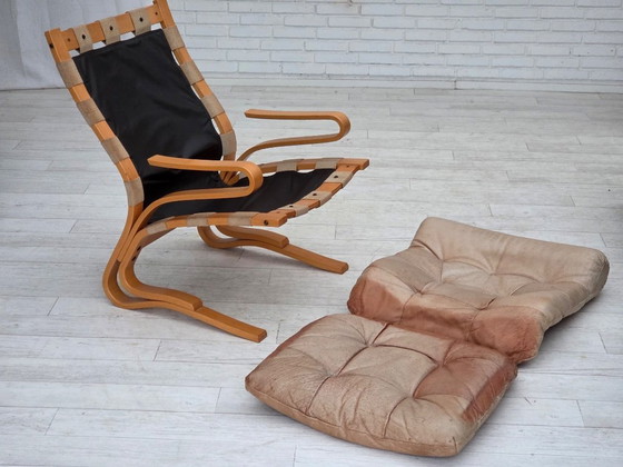 Image 1 of Noorse fauteuil uit de jaren 70, model "Kengu", beige meubelleer.