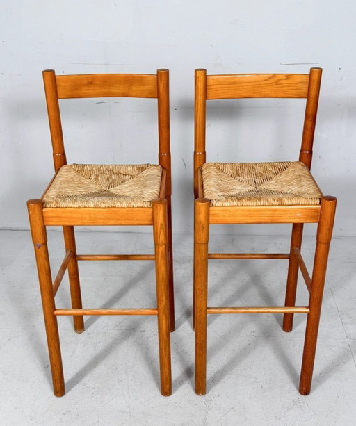 Juego de 2 taburetes/taburetes de bar, modelo 'Carimate' de Vico Magistretti, pino, tejido de junco, década de 1960, Italia