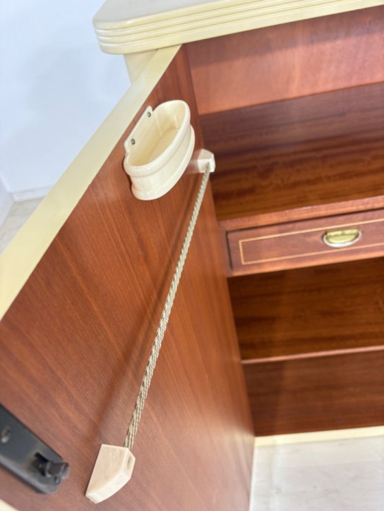 Image 1 of Armoire à linge vintage, lavabo, armoire pour homme, dressing