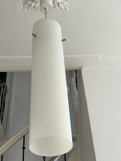 plafonnier cylindrique en verre opale