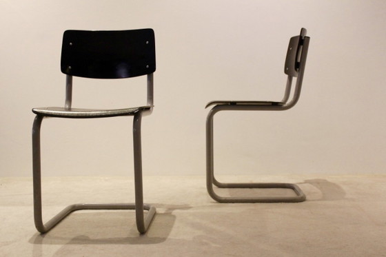 Set of six Gispen Industrial Plywood Chairs, Dining chairs, polished steel, Grey, Industrieel (photo 6 of 6)