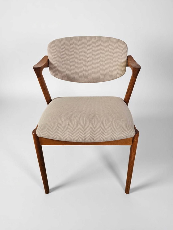 Image 1 of Lot de 4 chaises à accoudoirs en teck Chaises de salle à manger Chaises Kai Kristiansen Modèle 42