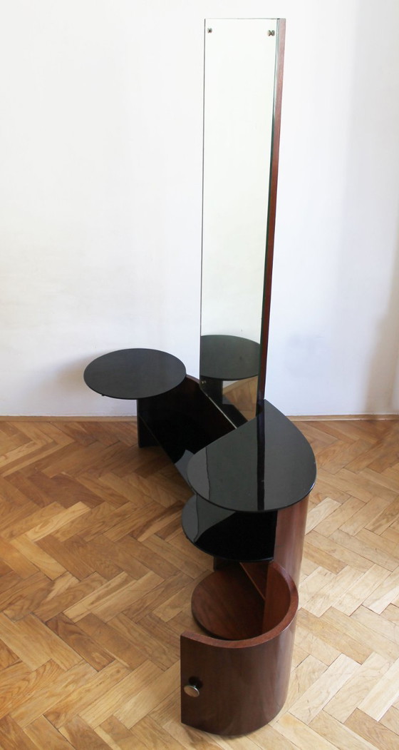 Image 1 of Tavolino da toilette modernista degli anni '30