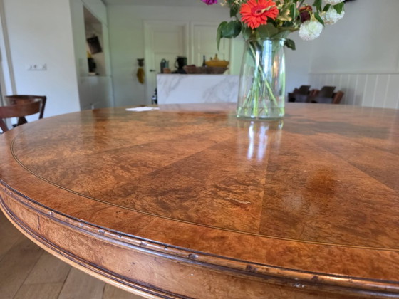 Image 1 of Beautiful vintage table with a diameter of 180 cm (unique!)