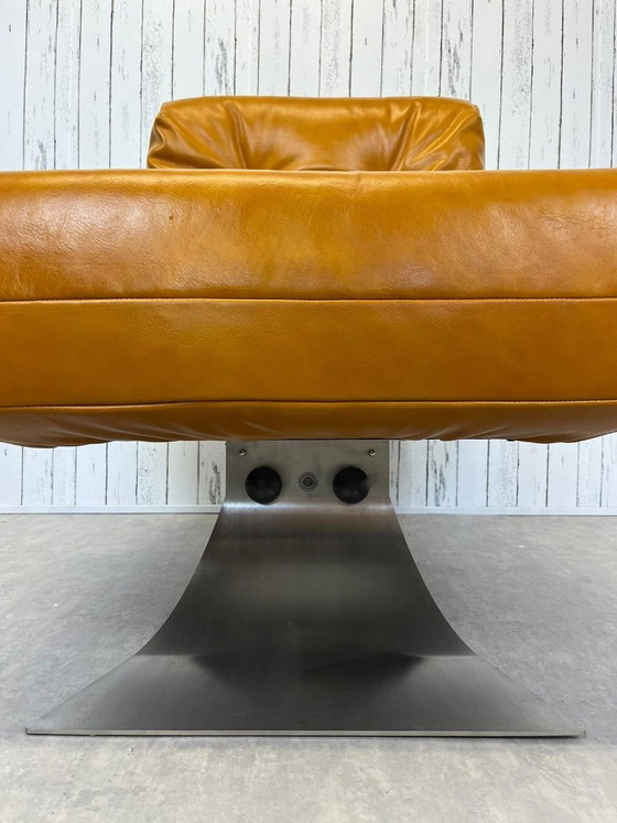 Image 1 of Alta fauteuil Mobilier International Oscar Niemeyer