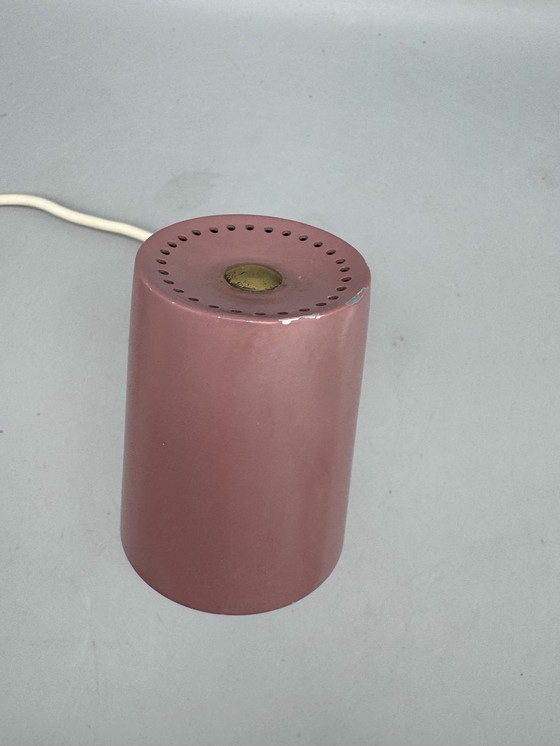 Image 1 of Lampe de table vintage avec abat-jour rose et bouton lumineux
