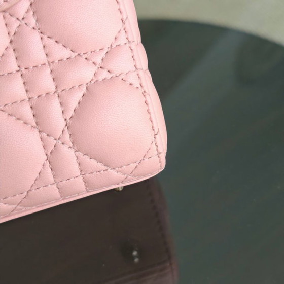 Image 1 of Borsa Dior Lady Small ABC Flap - Pelle di agnello Cannage rosa chiaro con finiture dorate MyABC
