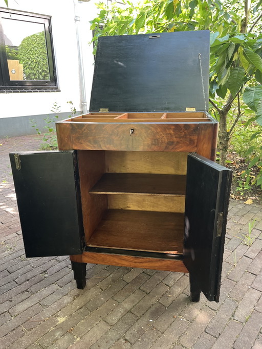 Antiek kastje – kasten, Wood