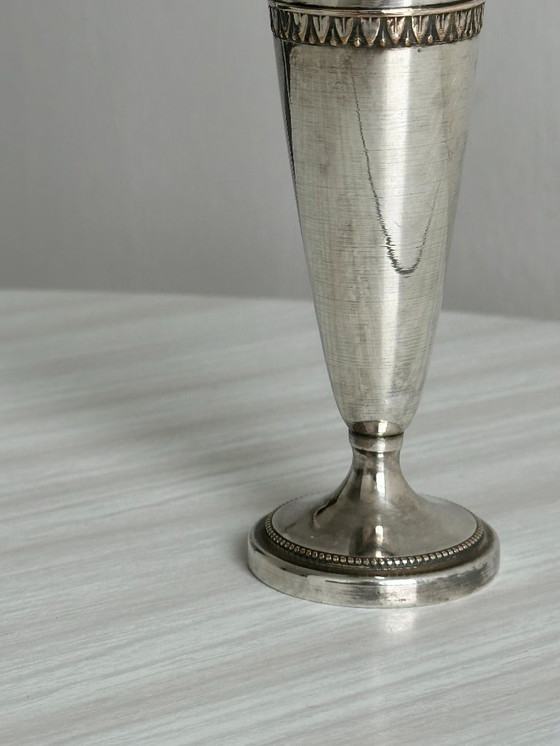 Image 1 of Kleine soliflore in licht vintage metaal