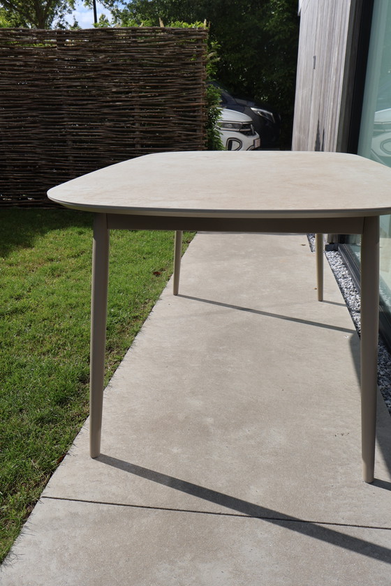 Image 1 of BoConcept: Ausziehbarer Esstisch Kingston 160 cm / 230 cm aus Keramik