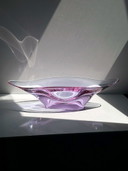 Vintage Coupe Alexandrite Néodyme Verre Rose Lilas Skrdlovice CZ Bohême Mid Century 1950 50s 60s Zelezny Brod ZBS