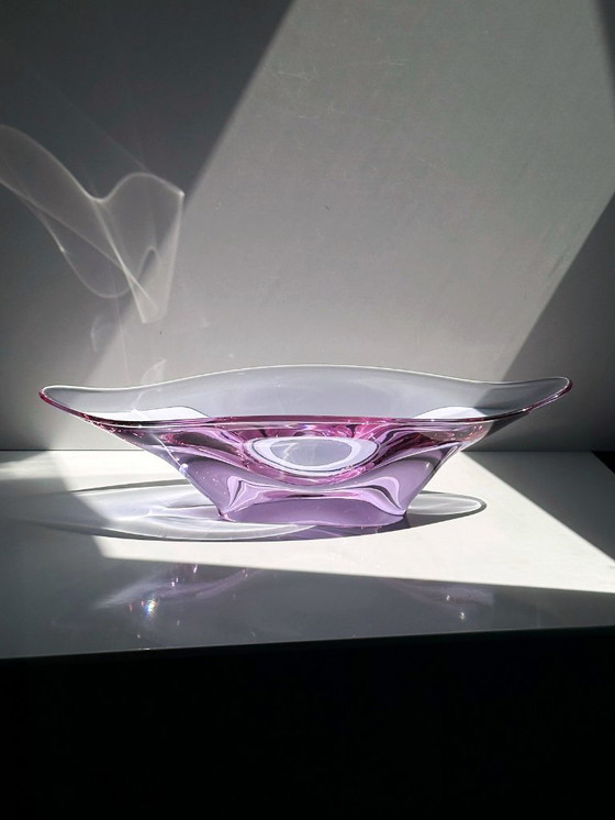 Image 1 of Ciotola vintage Alessandrite Neodimio Vetro Rosa Lilla Skrdlovice CZ Boemia Metà Secolo 1950s 50s 60s Zelezny Brod ZBS