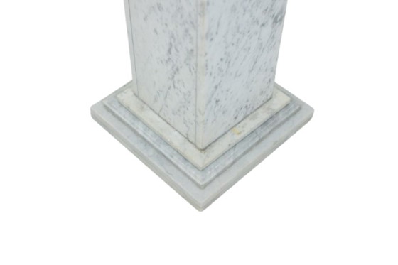 Image 1 of Pair of Art Deco columns in white marble, 20th century