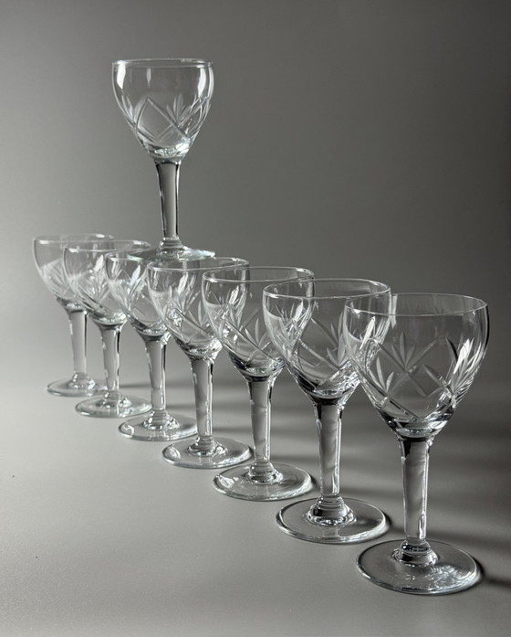 Image 1 of Holmegaards Glasværk - 1920s - Set of 8 Hand-Engraved Crystal Port, Dessert Wine & Sherry Glasses — Model Ulla