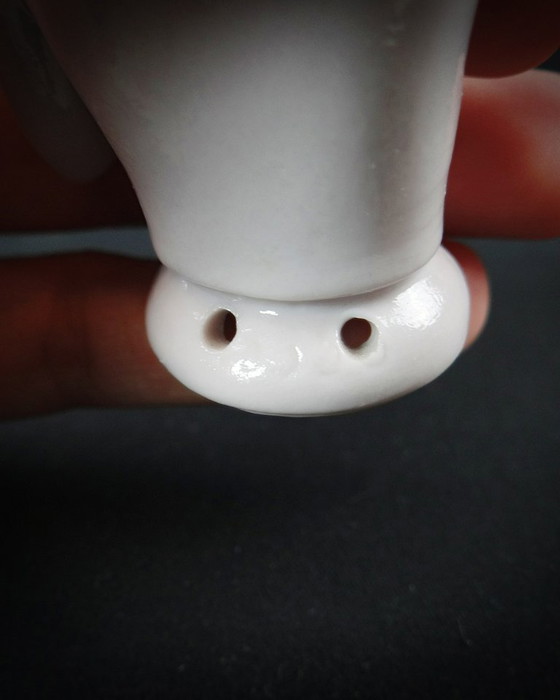 Image 1 of Media muñeca de porcelana alemana María Antonieta Siglo XX