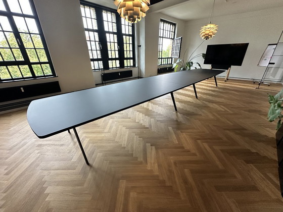 Image 1 of Mesa de conferencias modular Ray Table Flex (de Brunner)