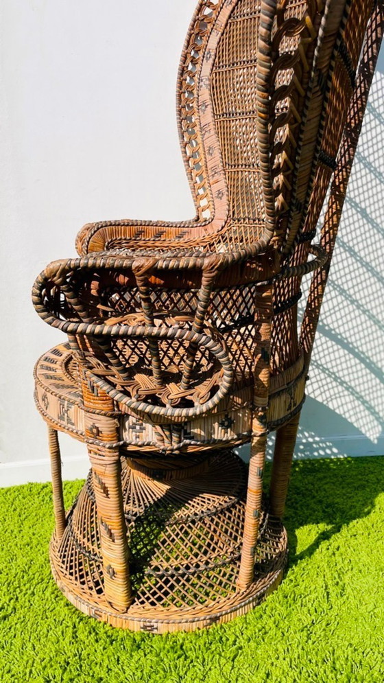 Image 1 of Fauteuil XL Peacock « Emmanuelle » en rotin. Vintage années 70.