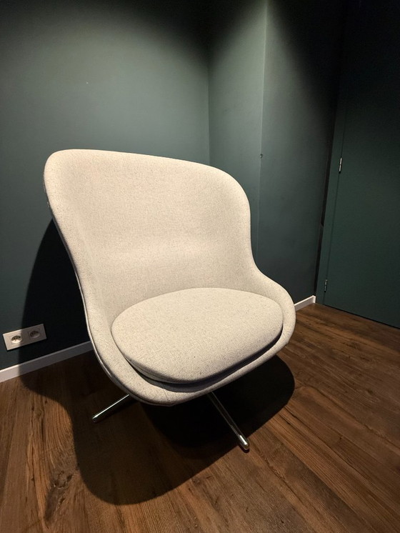 Image 1 of Normann Hyg Lounge Chair High Swivel Alu