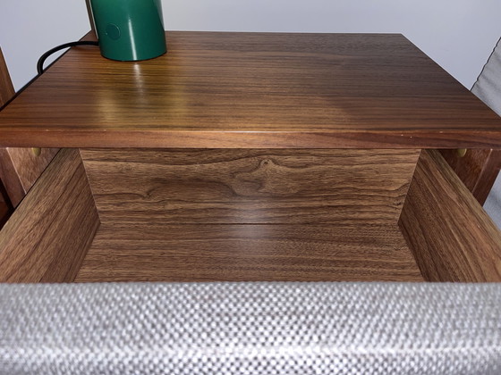 Image 1 of Struttura del letto e comodini coordinati