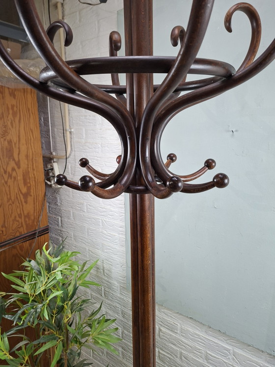 Image 1 of Porte-manteau sur pied Thonet vintage '20
