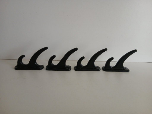 Coat hooks 4 pcs – bakelite – Philite – vintage