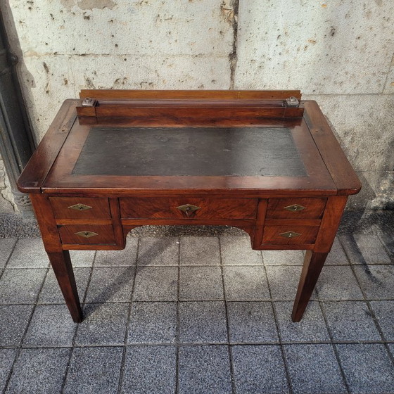 Image 1 of Bureau / Escritorio Bonheur du jour, caoba y cuero, Directorio, p. s. XIX - Francia