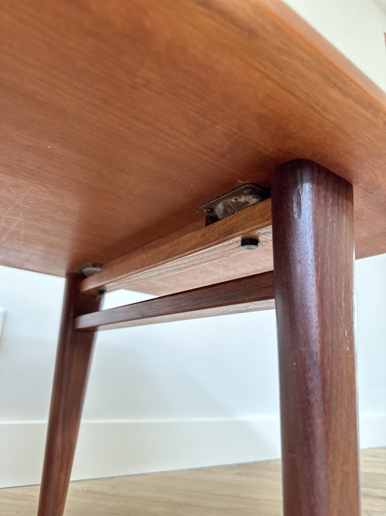 Image 1 of Vintage salontafel Deens teak hout jaren 50/60/70