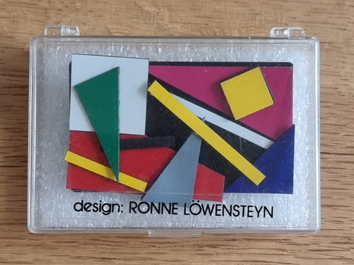 Design Broche Ronne Löwensteyn – decoratieve objecten, Metal, Plastic