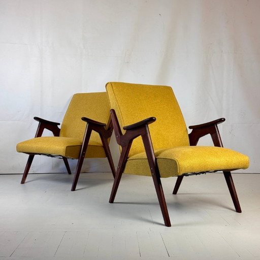 Pair of Fully Refurbished Yugoslav Armchairs, 1960s — Mid-Century Modern Lounge Chairs