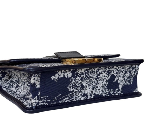Image 1 of Dior Montaigne 30