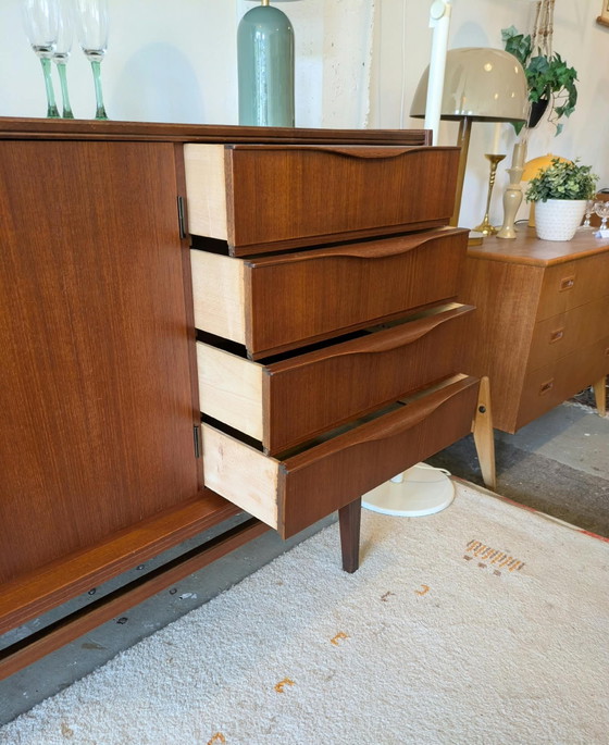 Vintage Groot Teakhouten Sideboard, Dressoir – Wood (photo 6 of 12)