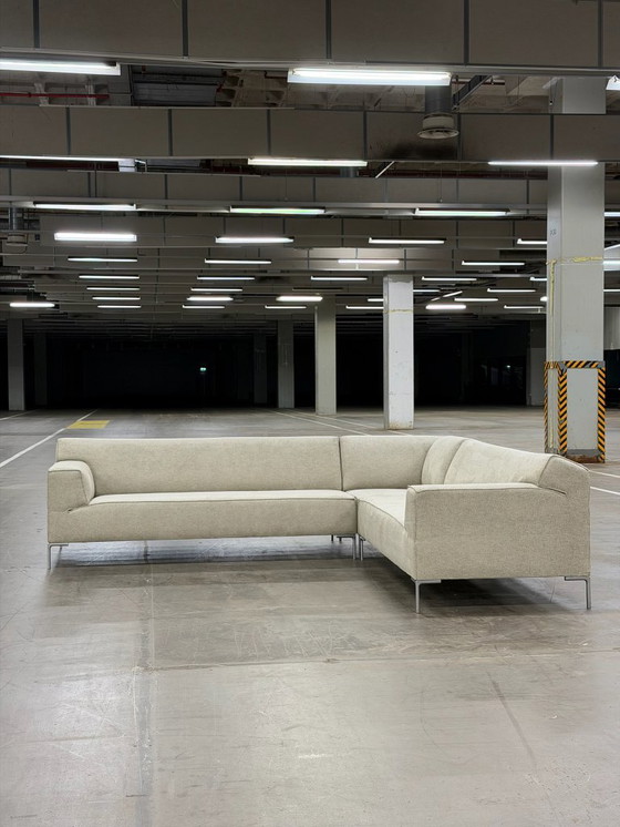 Image 1 of Diseño en Stock Bloq | Beige