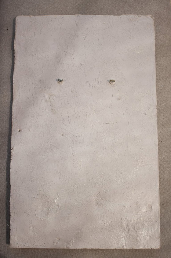 Bajorrelieve con flores. Relieve con flores. Flores en relieve. Escultura de flores. Flores esculpidas. (photo 6 of 7)