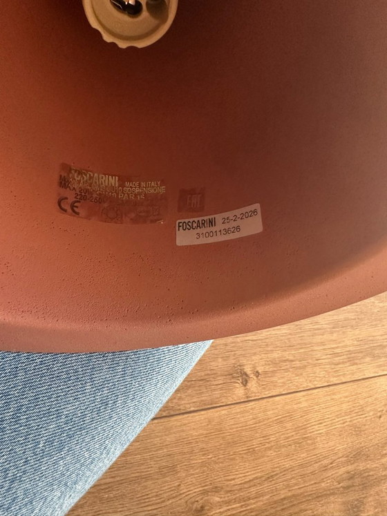 Foscarini Aplomb Lampe in Rosso Mattone / Ziegelrot – Pendelleuchten, Kunststoff, Stein (photo 9 of 10)
