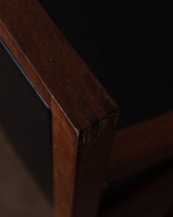 Image 1 of Vintage Houten Armstoel Met Zwart Kunstleer, Scandinavische Stijl