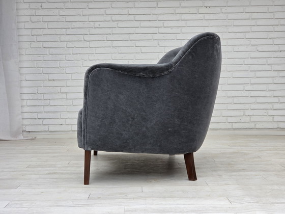 Image 1 of Jaren 1960, Deens ontwerp door Slagelse Møbelværk, sofa, model 185, opnieuw bekleed.