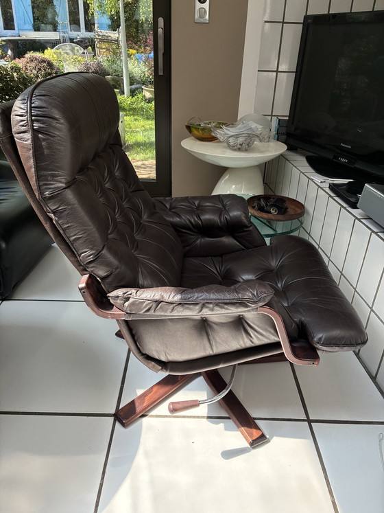 Image 1 of Fauteuil lounge vintage scandinave 