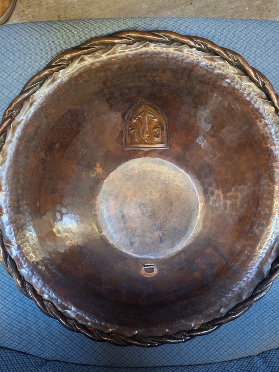 Image 1 of Esperance-Longdoz copper bowl
