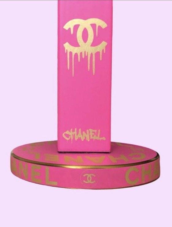 Image 1 of Exclusivités GF - Statuette Chanel Femme