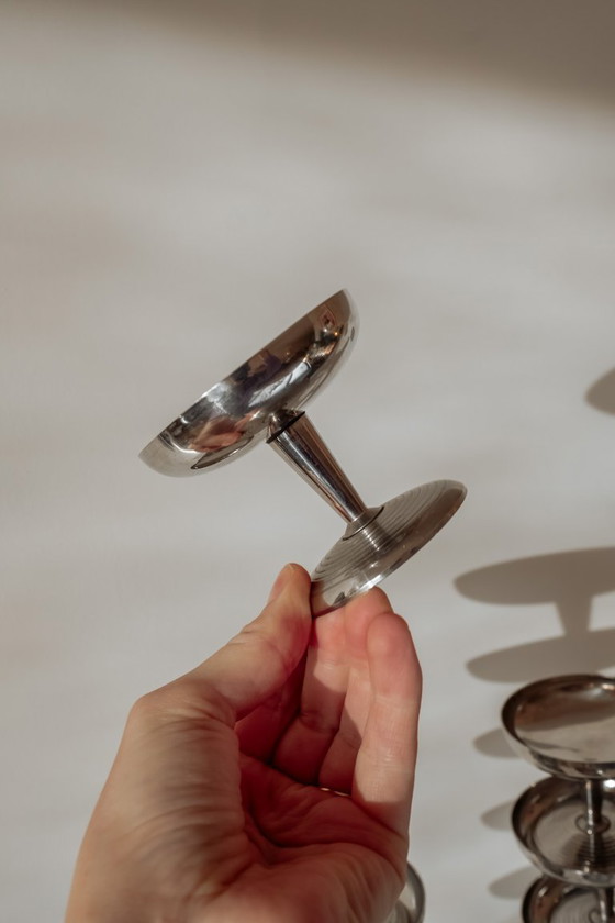 Image 1 of Set van 12 vintage Italiaanse roestvrijstalen coupes 