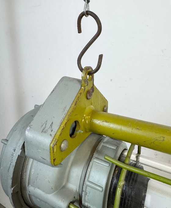 Image 1 of Lampadario industriale sovietico grigio a sospensione, anni '70