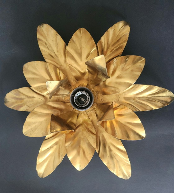 Italienische Hollywood Regency Florentiner Deckenlampe in Blumenform von Hans Kögl – Deckenleuchten, Metal (photo 12 of 29)