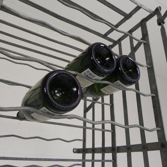 Image 1 of Casier à vin rigide Steel Fer pour 300 bouteilles, années 1950