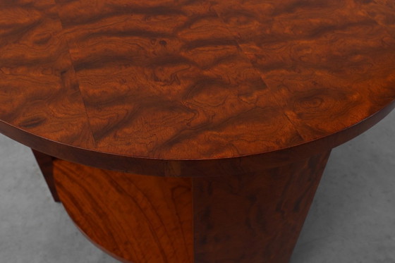 Image 1 of Round Art Deco coffee table in burl veneer, France ca. 1920